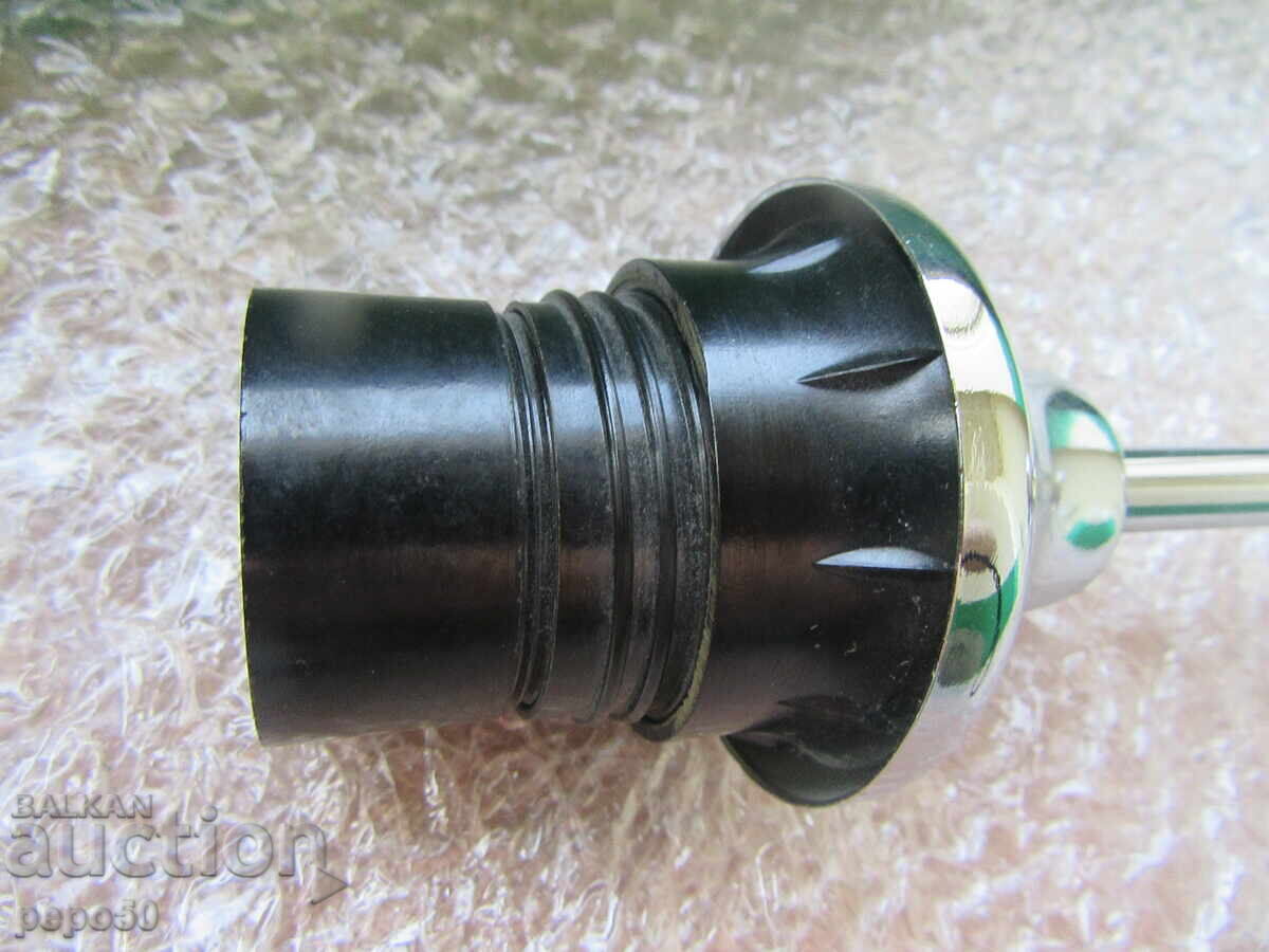 CANDELABRU TIP "PENDUL" DE PE VREMEA SOCIALISMULUI - "CĂMĂȘI" Silistra - 1980 cu preț 17.00 BGN | € 8.69