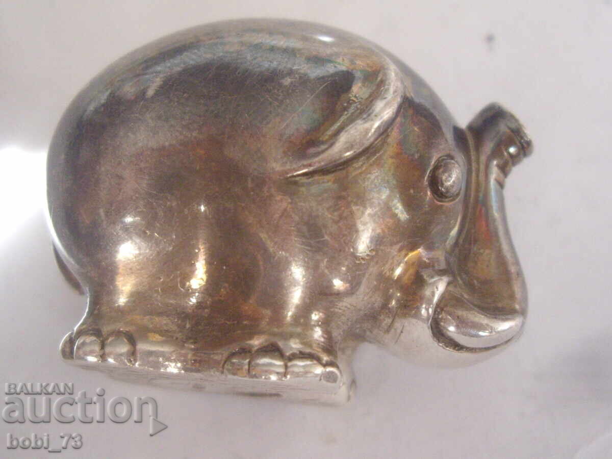 Δημοπρασία Ασημένιο ελεφαντάκι