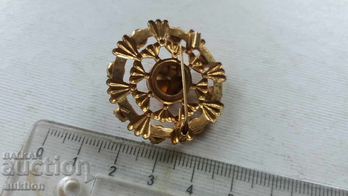 OLD BRONZE BROOCH WITH STONES - 7