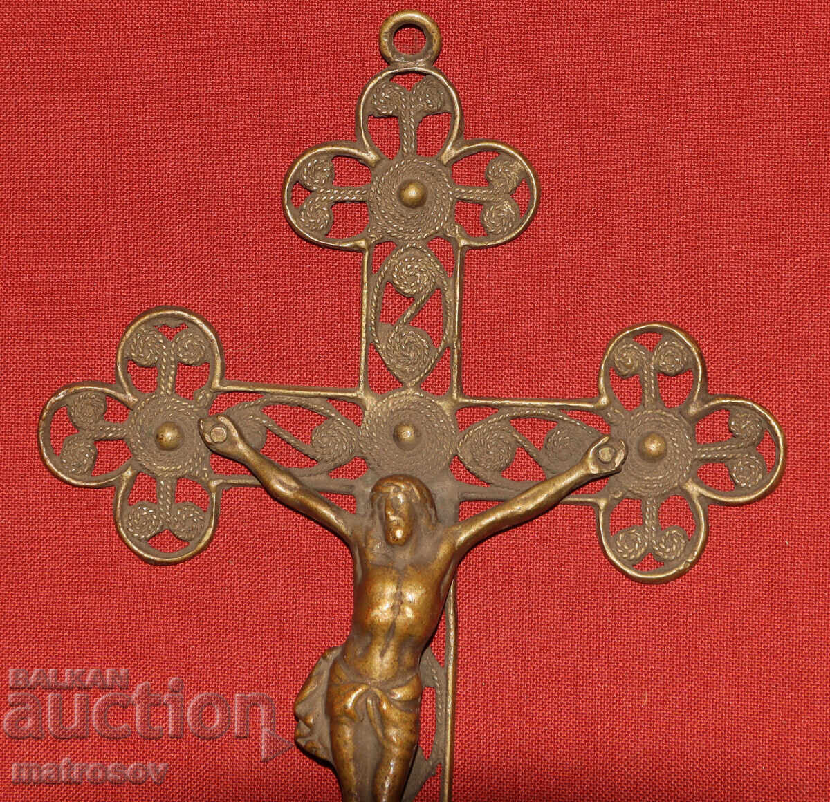 Licitație Cruce veche din alamă, răstignire