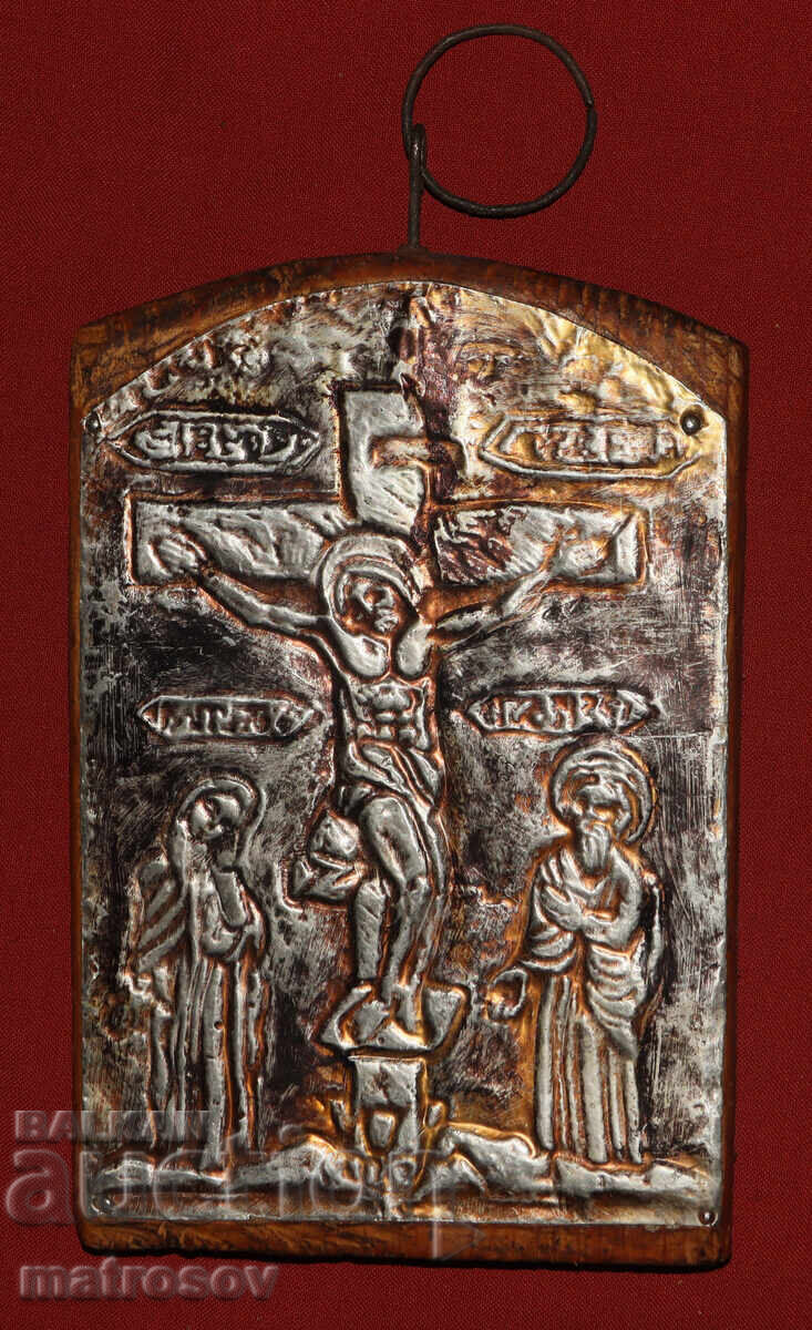 Icoană metalică lucrată manual, Iisus Hristos pe cruce cu preț 150.00 BGN | € 76.69