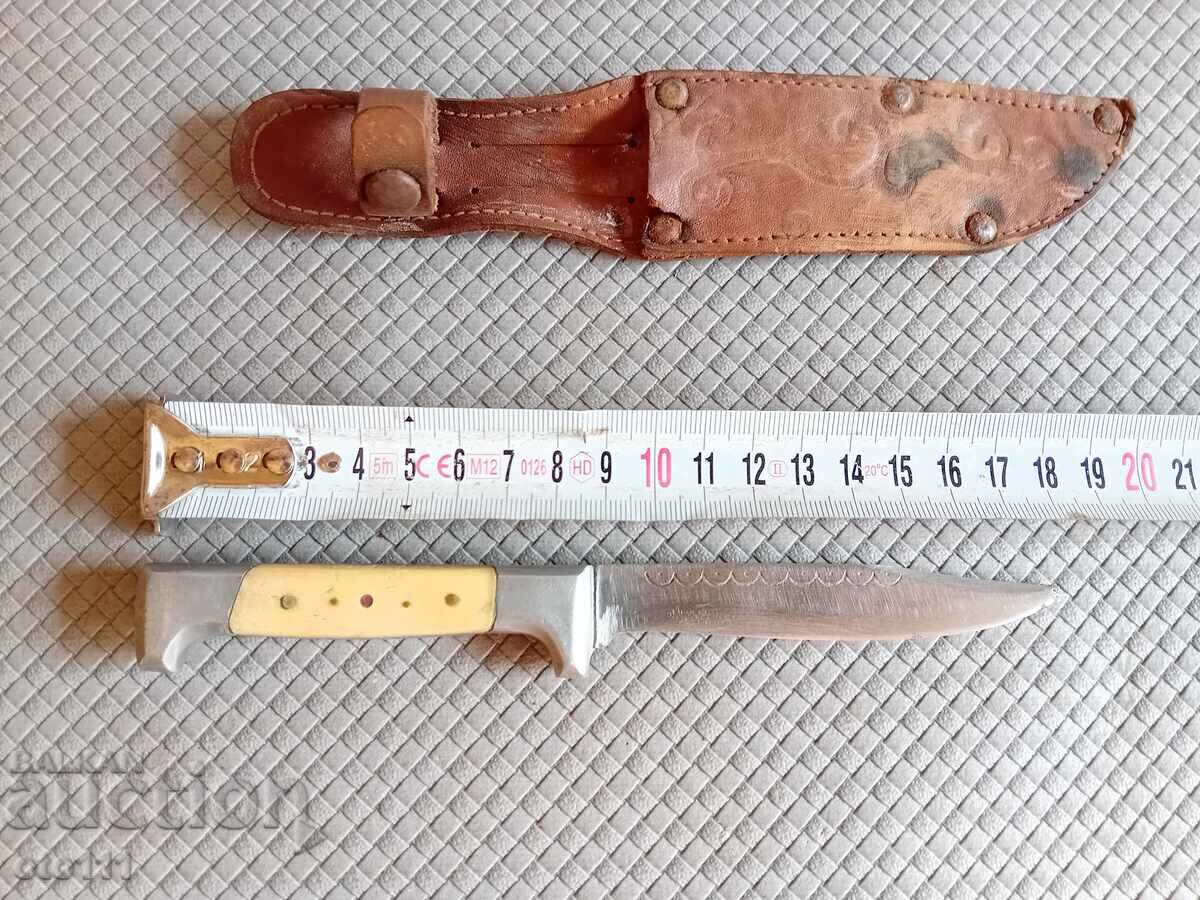 OLD KNIFE - BONE CHIRENI with price 30.00 BGN | € 15.34
