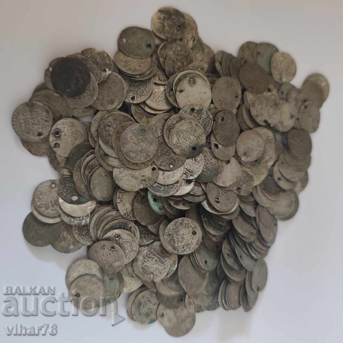 LOT OF 540 pcs. Akche with price 1619.99 BGN | € 828.29