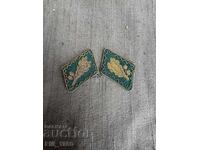 General's collar tabs