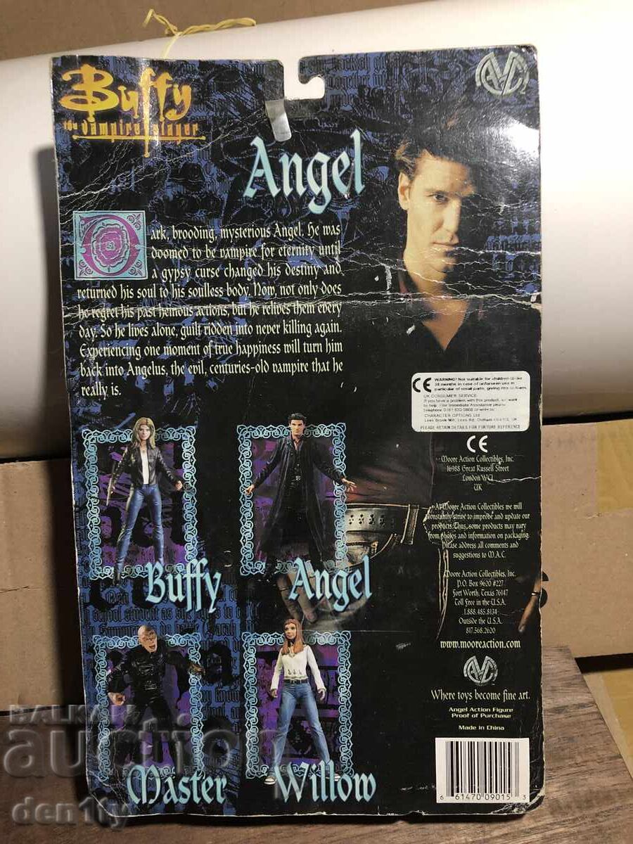 Доставка на Бъфи, убийцата на вампири, голяма екшън фигурка ангел