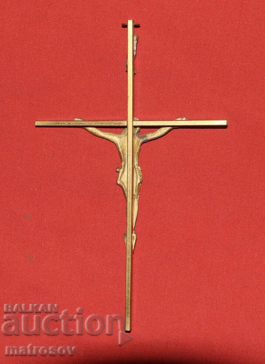 Παράδοση Διακοσμητικός ορειχάλκινος σταυρός, εσταυρωμένος