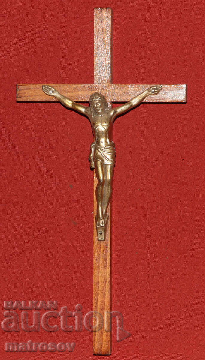 Wooden cross, crucifix with brass details with price 150.00 BGN | € 76.69