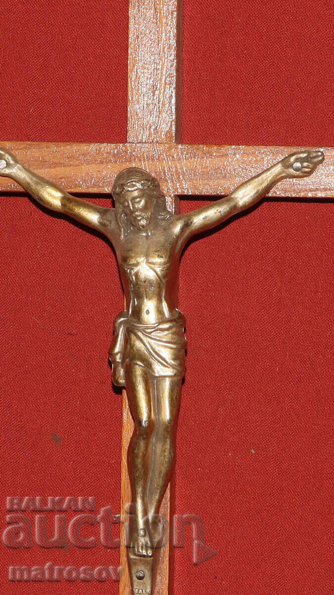 Delivery of Wooden cross, crucifix with brass details
