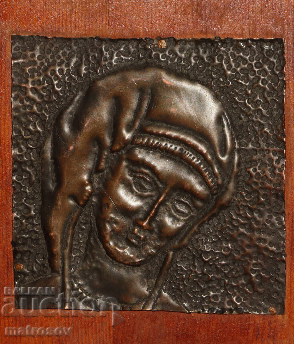 Old copper plaque metalwork female portrait with price 100.00 BGN | € 51.13