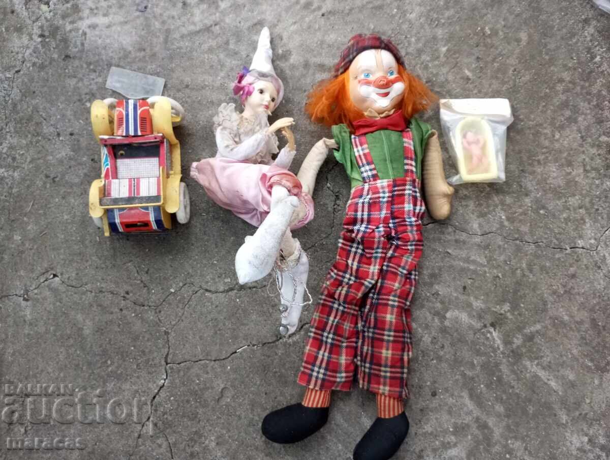 Jucării vechi pentru copii