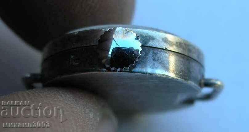 Доставка на СРЕБЪРЕН МЕХАНИЧЕН ДАМСКИ ЧАСОВНИК HENO