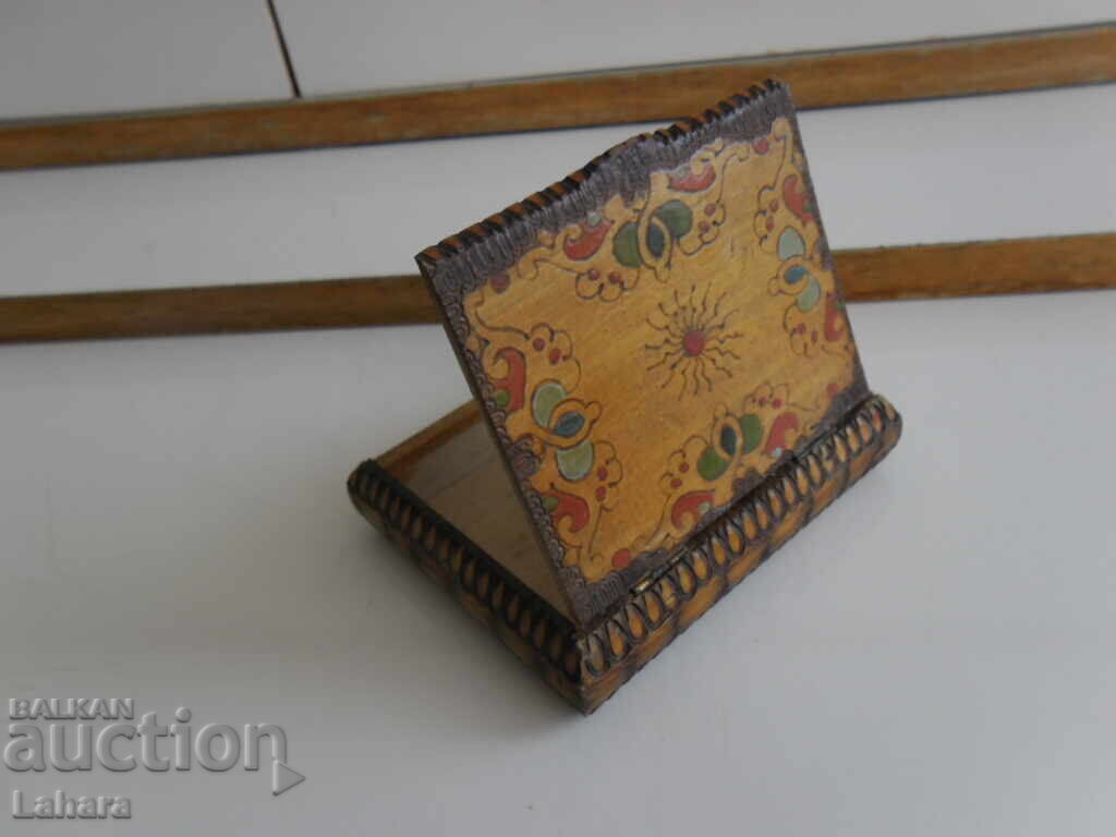 Δημοπρασία Ξύλινο κουτί τσιγάρων