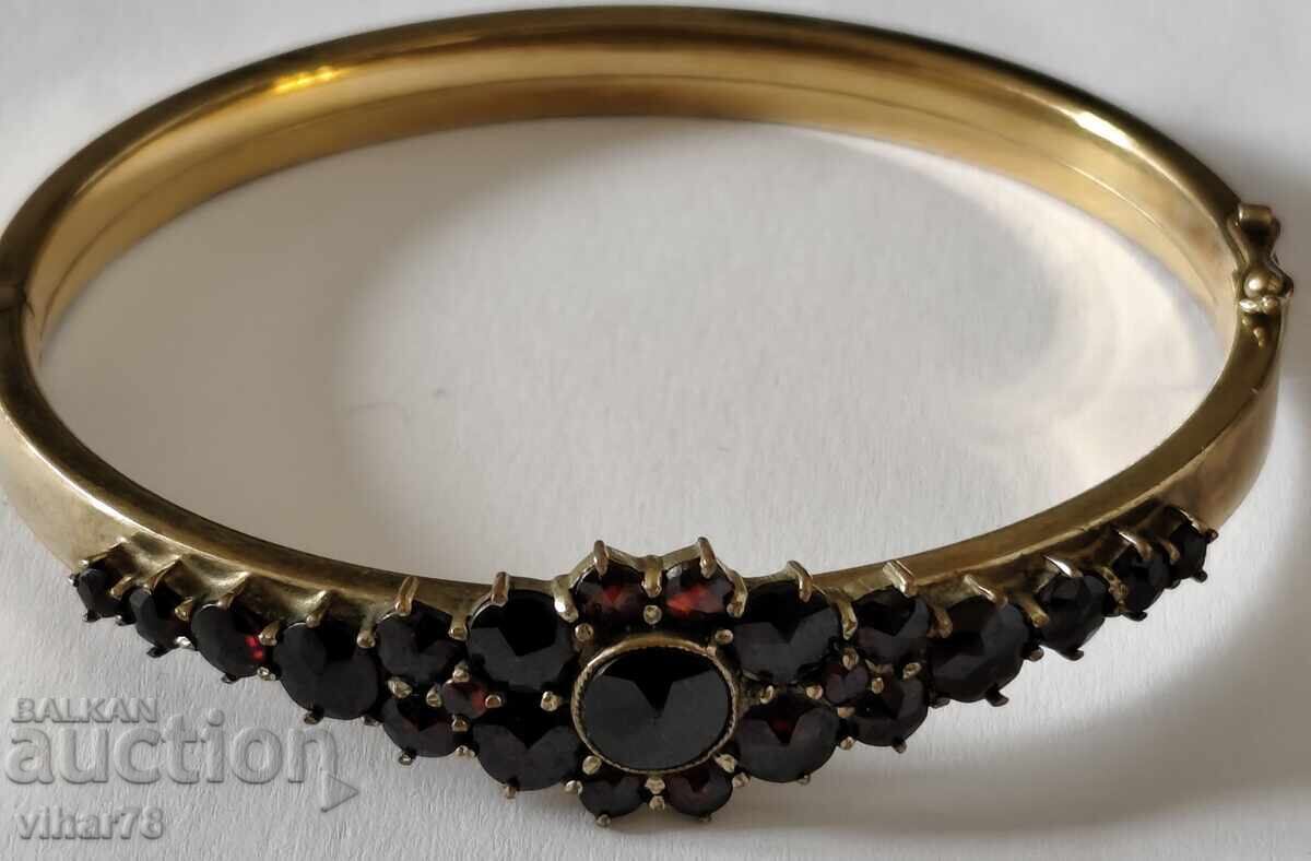 Brățară placată cu aur cu granate boeme