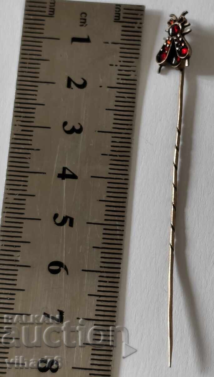 Стара колекционерска игла с гранати с цена 219.99 лв. | € 112.48