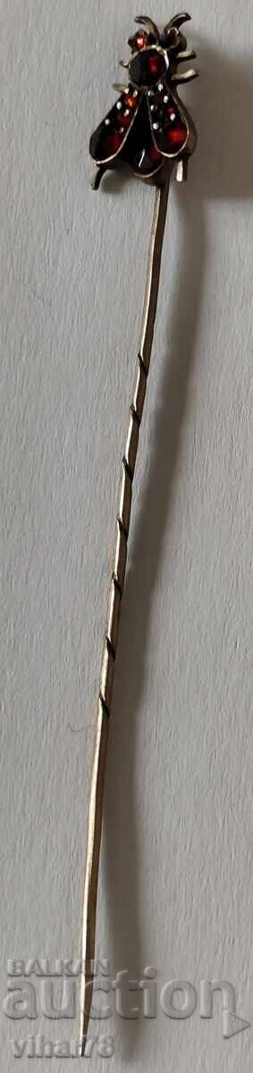 Доставка на Стара колекционерска игла с гранати