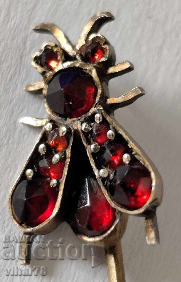 Old collectible pin with garnets - 6