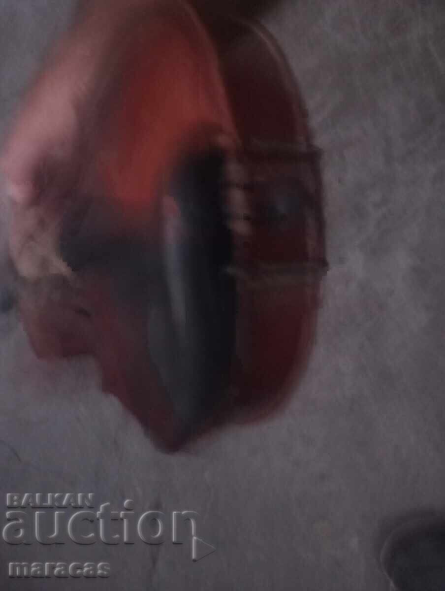 O vioară veche cu preț 48.00 BGN | € 24.54