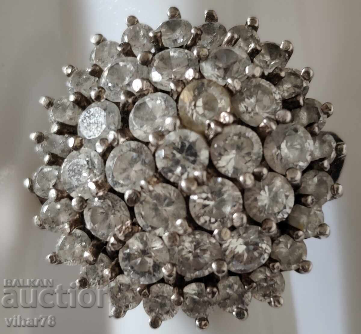 Ασημένιο δαχτυλίδι με τιμή 99.99 BGN | € 51.12