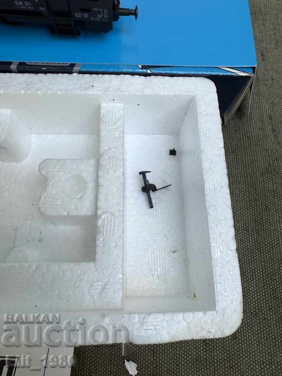 Auction  Swedish Locomotive