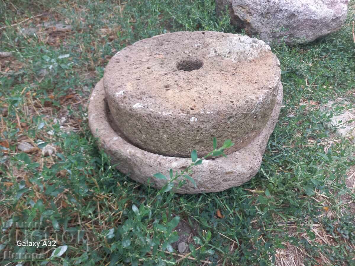 Δημοπρασία Χρωμέλ Διάλανος Λίθος