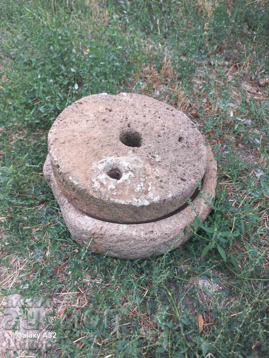 Χρωμέλ Διάλανος Λίθος