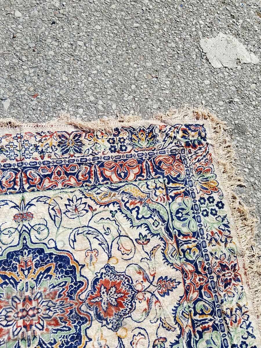 Аукцион Персийски килим соц производство Сливен