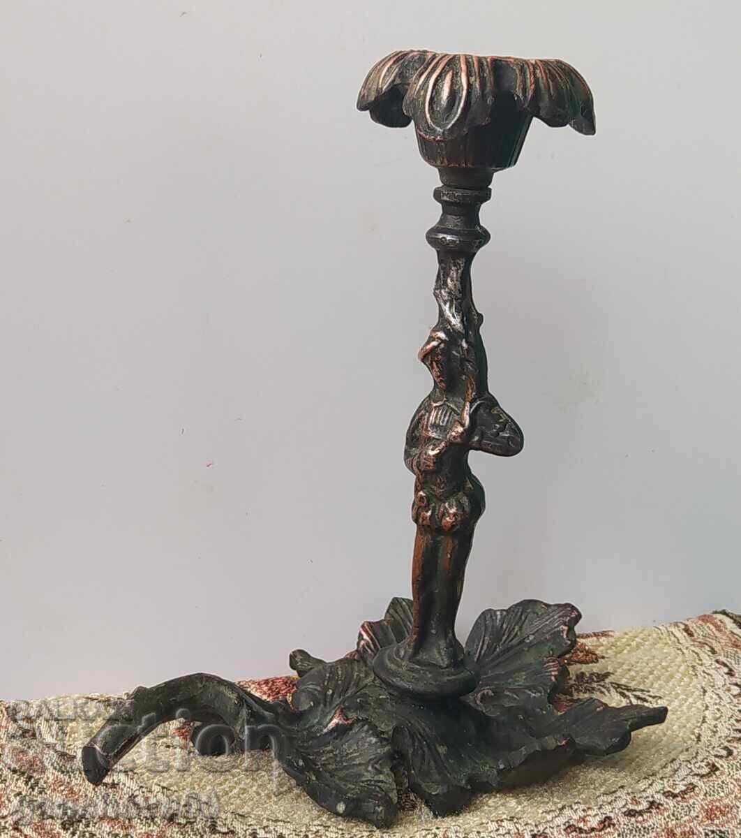 Vintage boy pageboy candlestick with tulip, leaf / USSR with price 60.00 BGN | € 30.68 Vintage boy pageboy candlestick with tulip, leaf / USSR with price 60.00 BGN | € 30.68