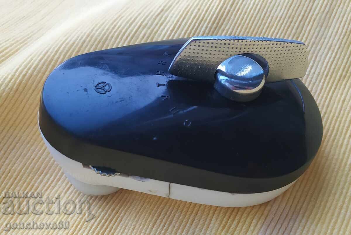 Μηχανική ρωσική ξυριστική μηχανή "Σπούτνικ" από την ΣΟΣΙΑΛΙΣΤΙΚΗ ΔΗΜΟΚΡΑΤΙΑ με τιμή 25.00 BGN | € 12.78