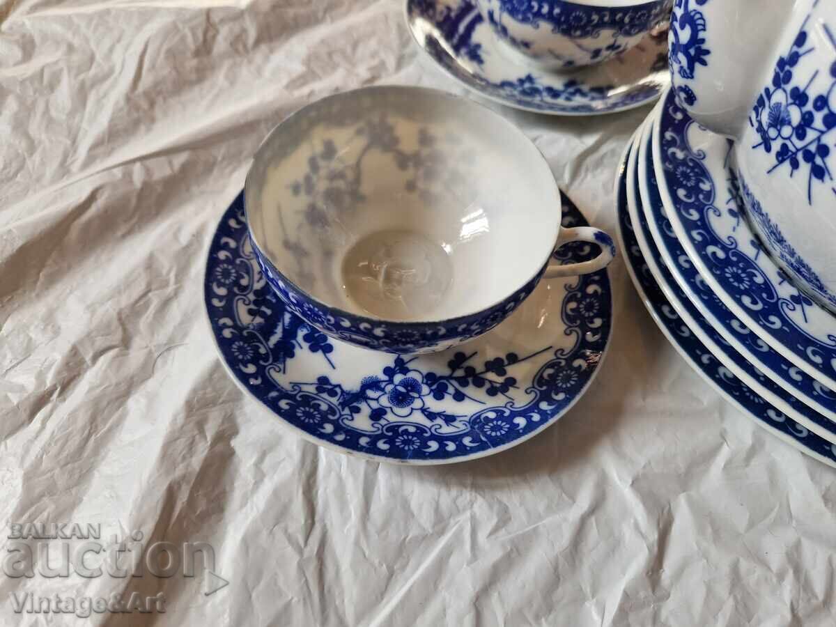 Auction Japanese Fine Porcelain Tea Service Auction Japanese Fine Porcelain Tea Service