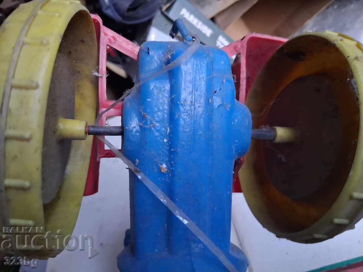 Δημοπρασία Τρακτέρ Σοβιετικό Ν. Λ. Δ. παιχνίδι Δημοπρασία Τρακτέρ Σοβιετικό Ν. Λ. Δ. παιχνίδι