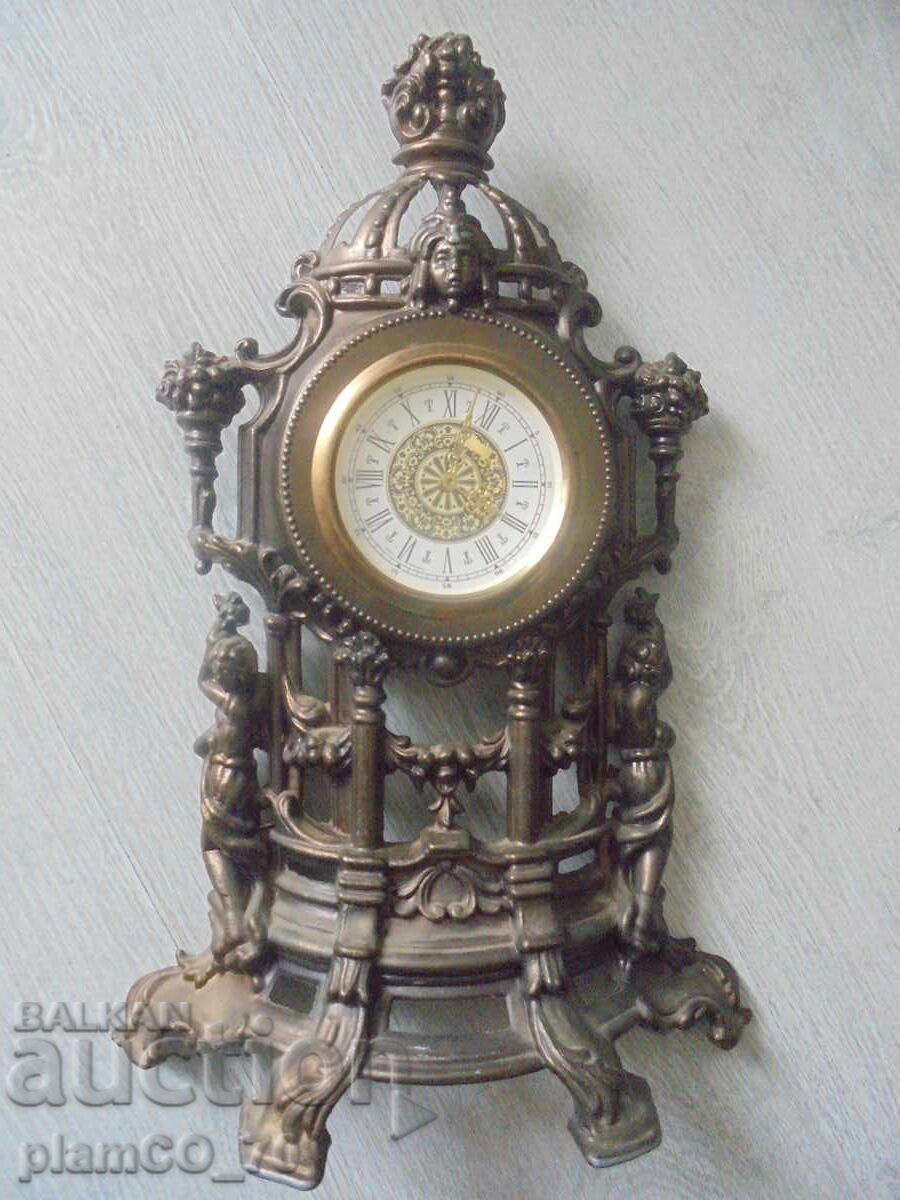 №8250 Old mechanical desk clock - 6