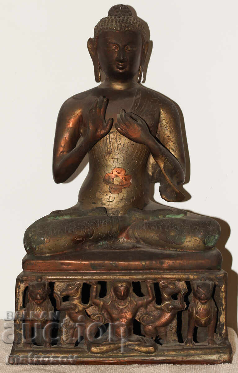 Auction  Old Asian Buddha Sculpture Copper / Brass