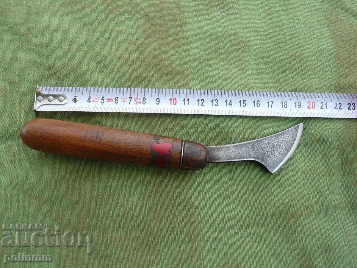 Стар книговезски нож - 2 с цена 50.00 лв. | € 25.56