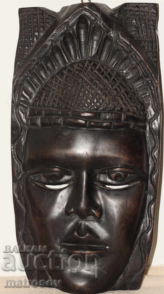 Auction  African Large Wall Sculpture Wood Carving Mask