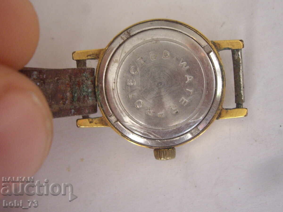 Δημοπρασία Επιχρυσωμένο γυναικείο ρωσικό μηχανικό ρολόι