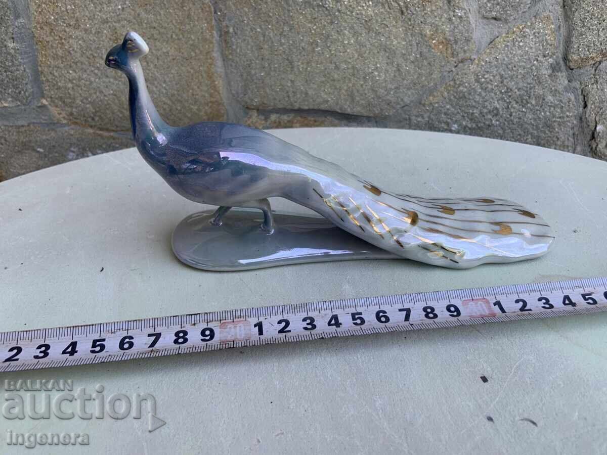 Licitație FIGURĂ DIN PORȚELAN STATUETĂ BULGARIA DE PE VREMEA SOCIALISMULUI