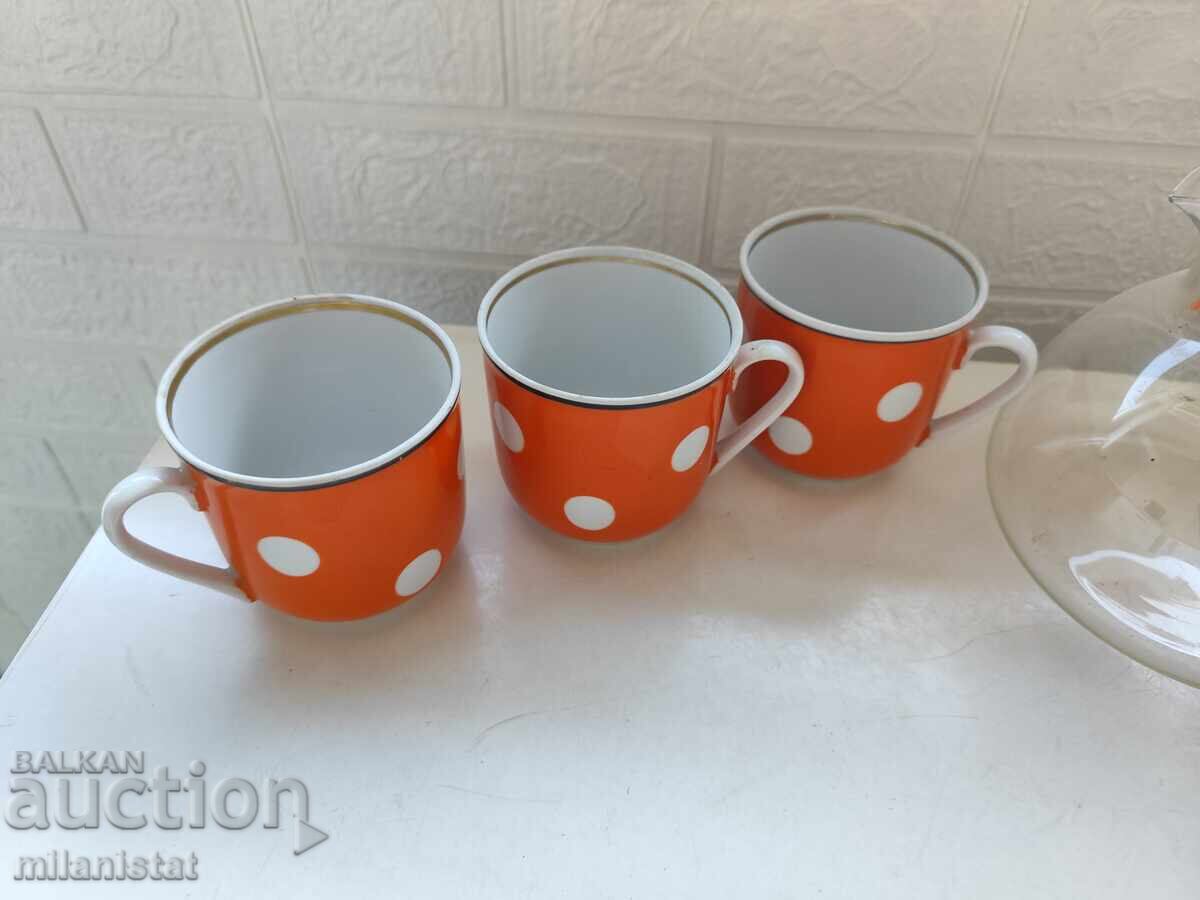 Auction  Porcelain set