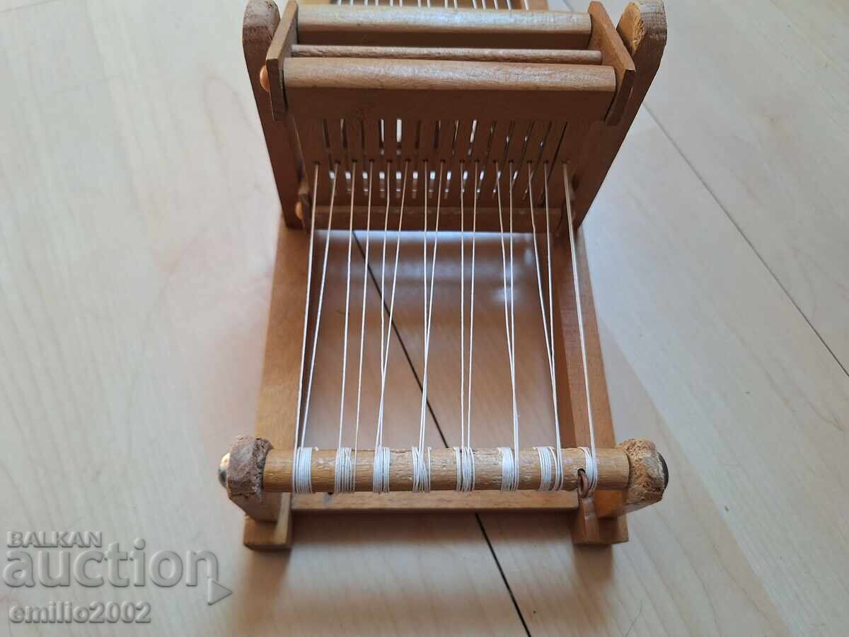 Livrarea Răsătorit din lemn pentru copii Livrarea Răsătorit din lemn pentru copii