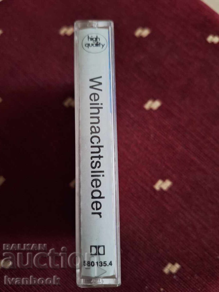 Аудио касета - Weinachtslieder с цена 3.00 лв. | € 1.53