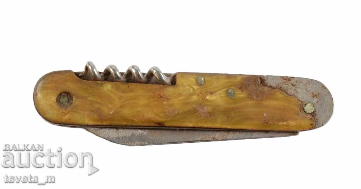 3-tool pocket knife with price 6.00 BGN | € 3.07