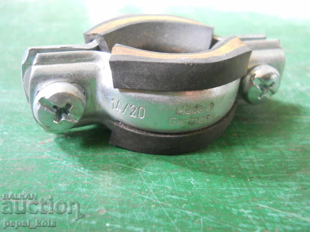 Auction  Clamp with rubber ring for pipes - 14-20 mm / 3/8 inch