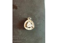 Pandantiv din argint. Lansez peste 100 de licitații. Vezi