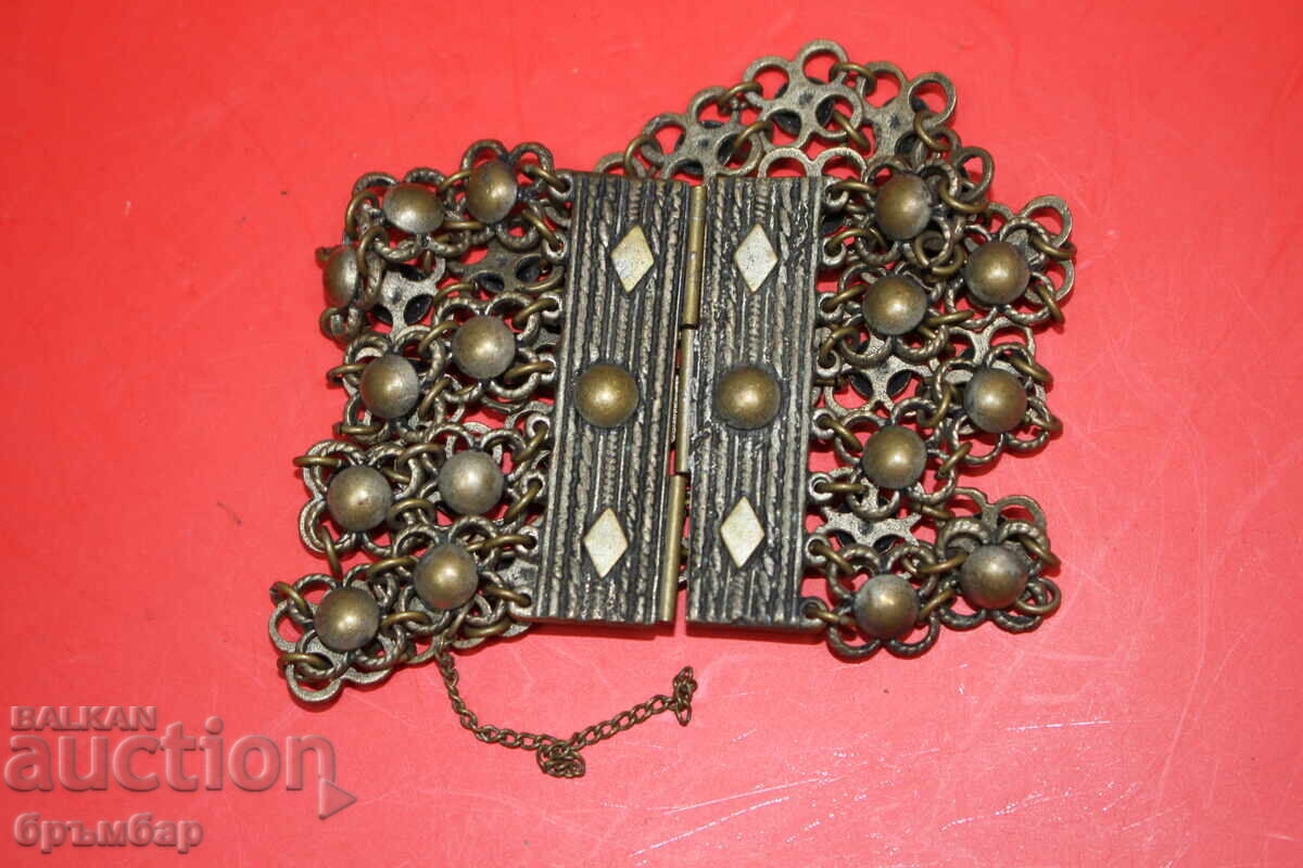 Παράδοση Παλιά γκρίβνα για κόσμημα φορεσιάς - 4 τεμάχια. Ορείχαλκος
