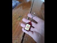 Old White Horse Keychain