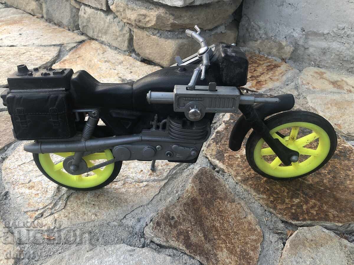 голям пластмасов мотоциклет с ракетна установка военен тип - 6