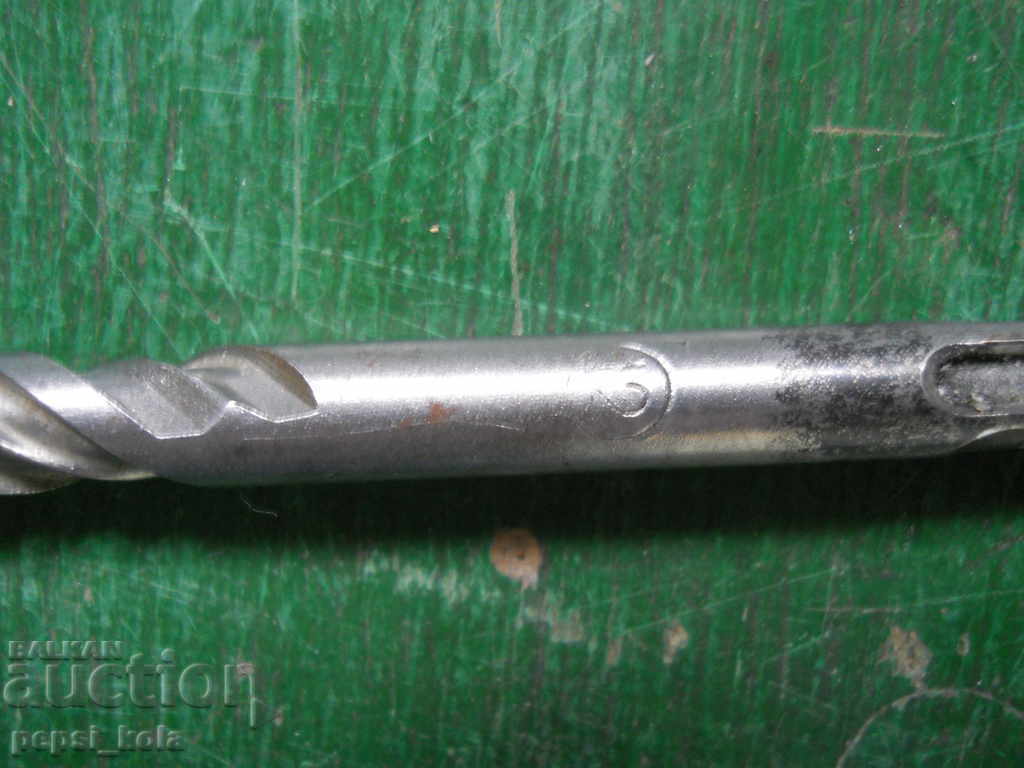 Delivery of Concrete drill bit with hard metal plate - F 8 x 210