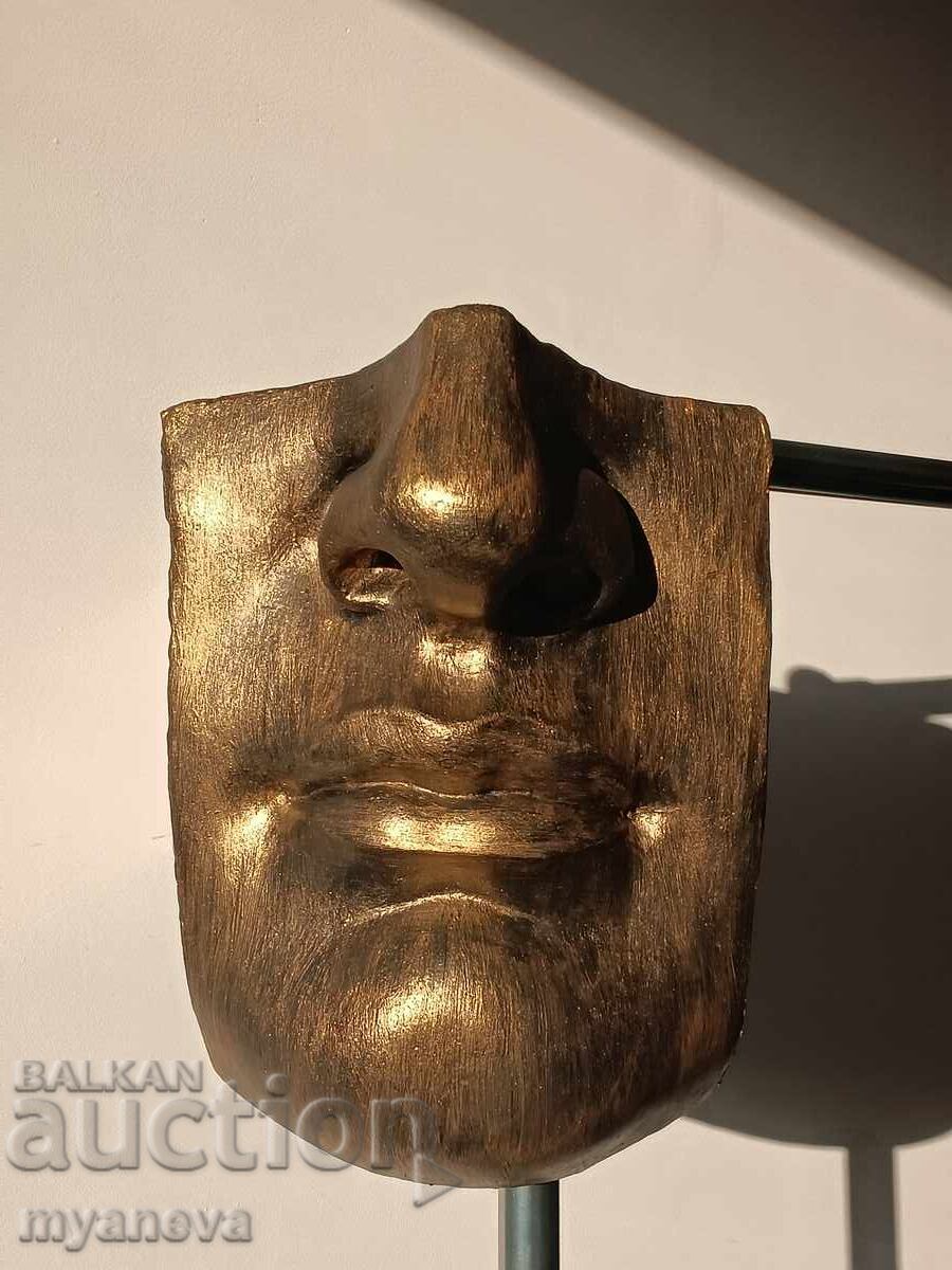 Delivery of Author's sculpture of a mythological figure with a bronze effect