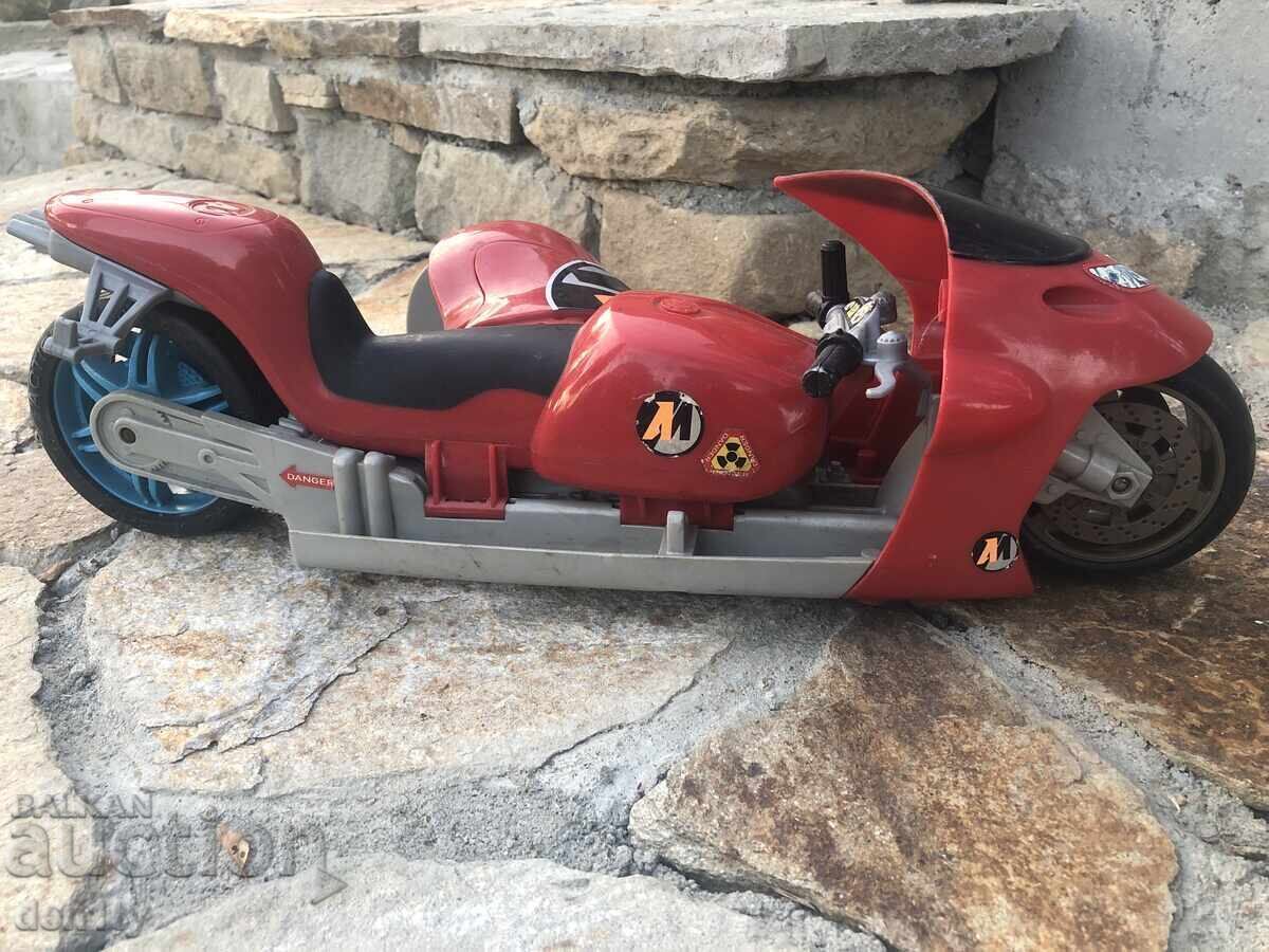 Аукцион екшън мъж мотоциклет ракетна установка голяма играчка