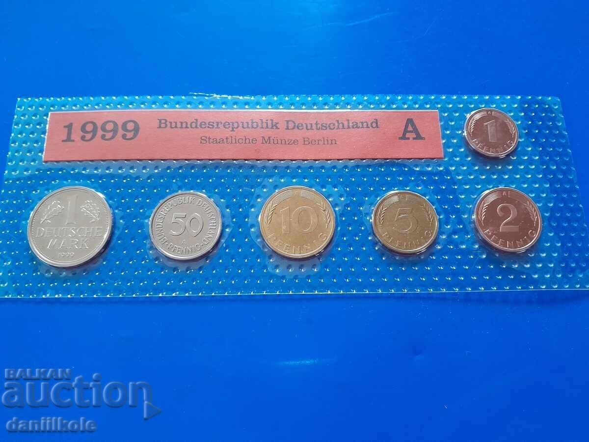 *$*Y*$* GERMANY FRG SET 1999 A - BERLIN - UNC*$*Y*$* with price 25.23 BGN | € 12.90