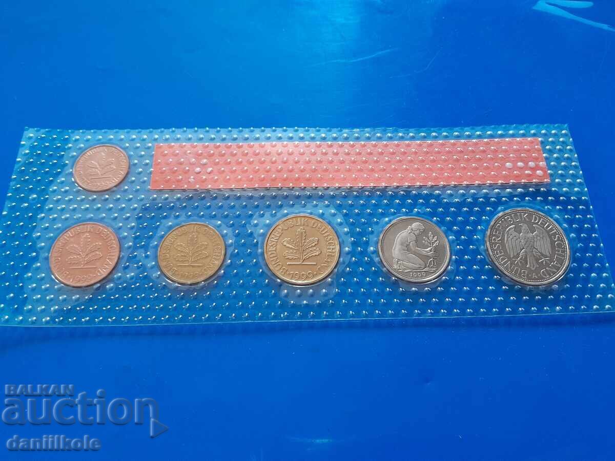 *$*Y*$* GERMANY FRG SET 1999 A - BERLIN - UNC*$*Y*$* - 7